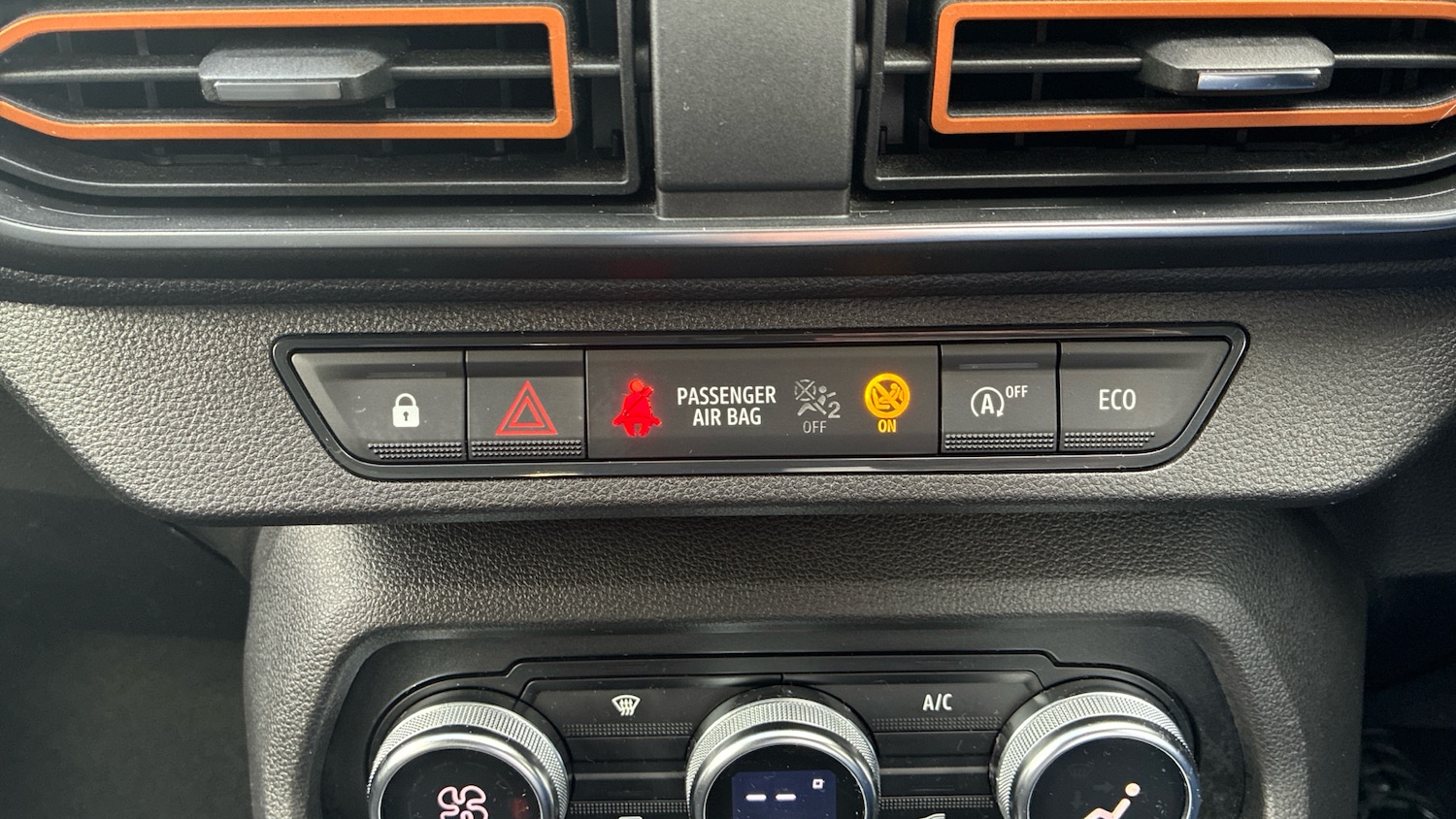 Used Dacia Sandero Stepway 2022 for sale - 77283653: Photo 24