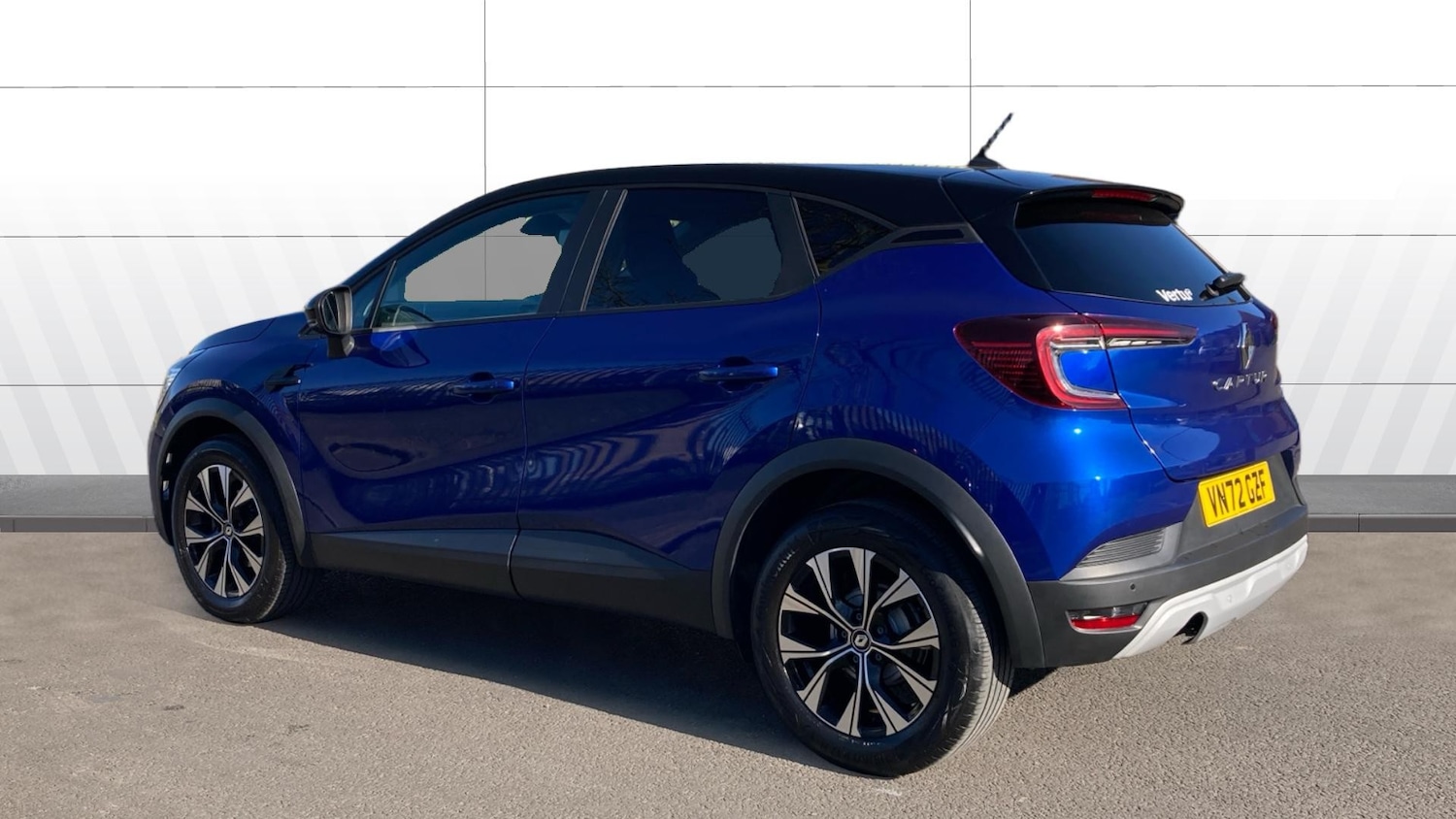 Used Renault Captur 2022 for sale - 78092512: Photo 2