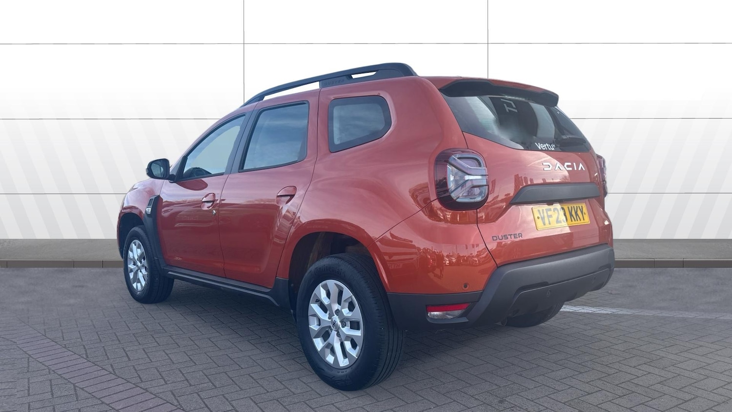 Used Dacia Duster 2023 for sale - 77663306: Photo 2