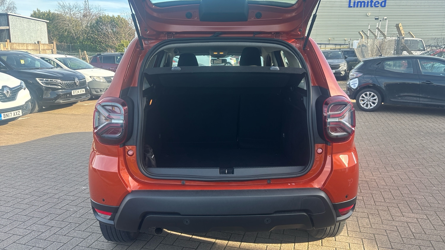 Used Dacia Duster 2023 for sale - 77663306: Photo 4