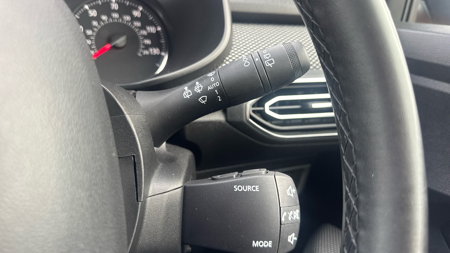 Used Dacia Jogger 2022 for sale - 77640012: Photo 32