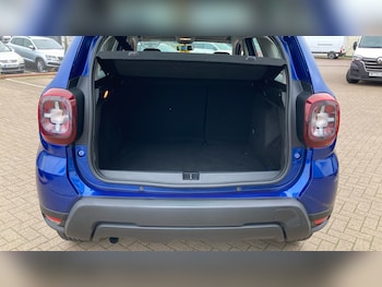 Used Dacia Duster 2021 for sale - 76243508: Photo