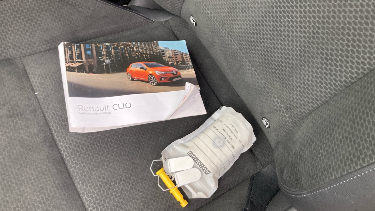 Used Renault Clio 2020 for sale - 76649520: Photo 19