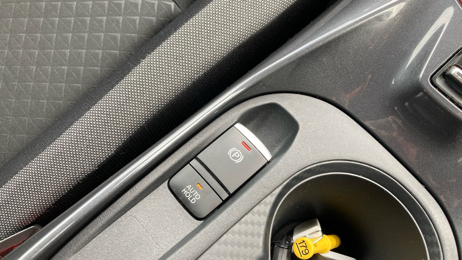 Used Nissan Juke 2020 for sale - 77663307: Photo 24