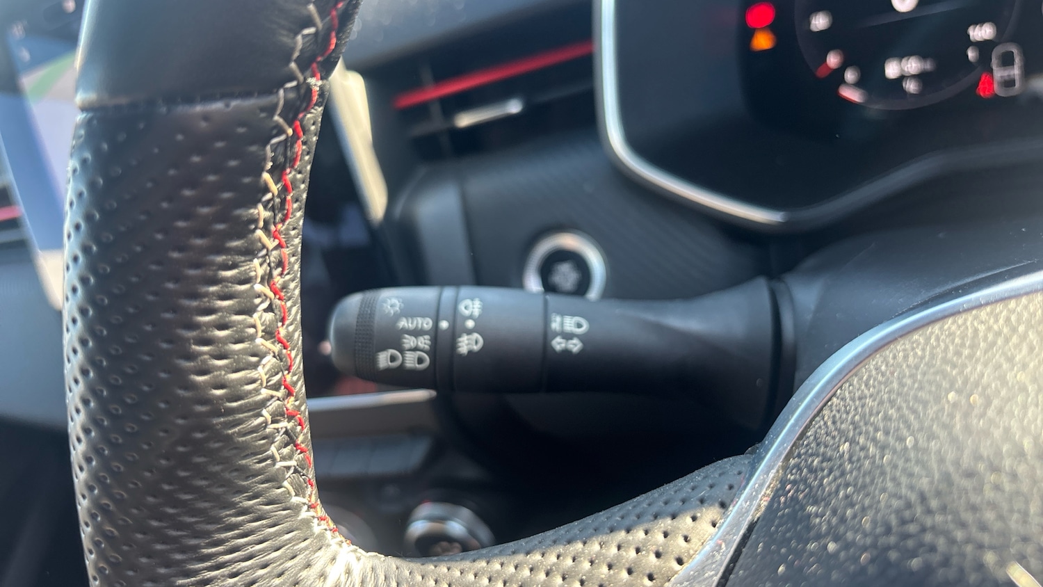 Used Renault Clio 2023 for sale - 78081587: Photo 24