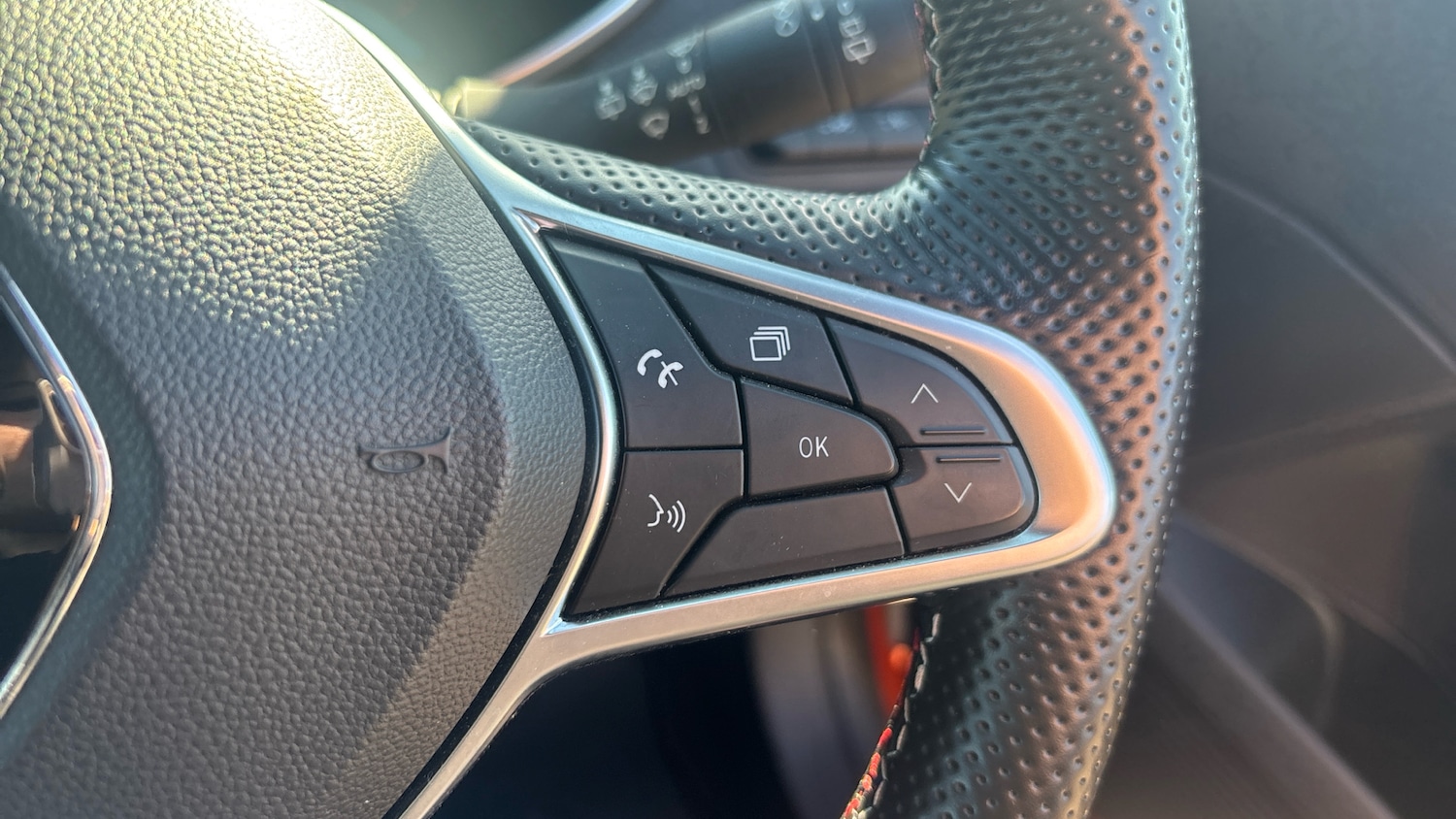 Used Renault Clio 2023 for sale - 78081587: Photo 26