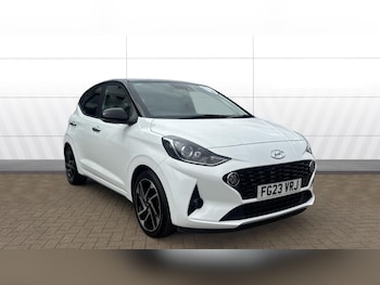 Used Hyundai i10 2023 for sale - 79515996: Photo