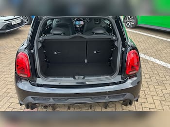 Used MINI Hatch 2023 for sale - 79736043: Photo
