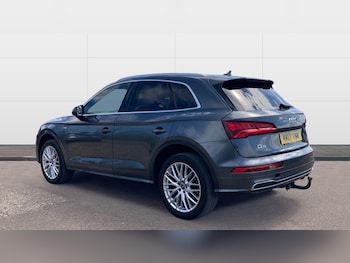 Used Audi Q5 2017 for sale - 76637630: Photo