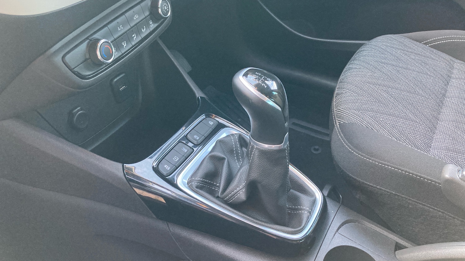 Used Vauxhall Crossland X 2020 for sale - 76722702: Photo 13