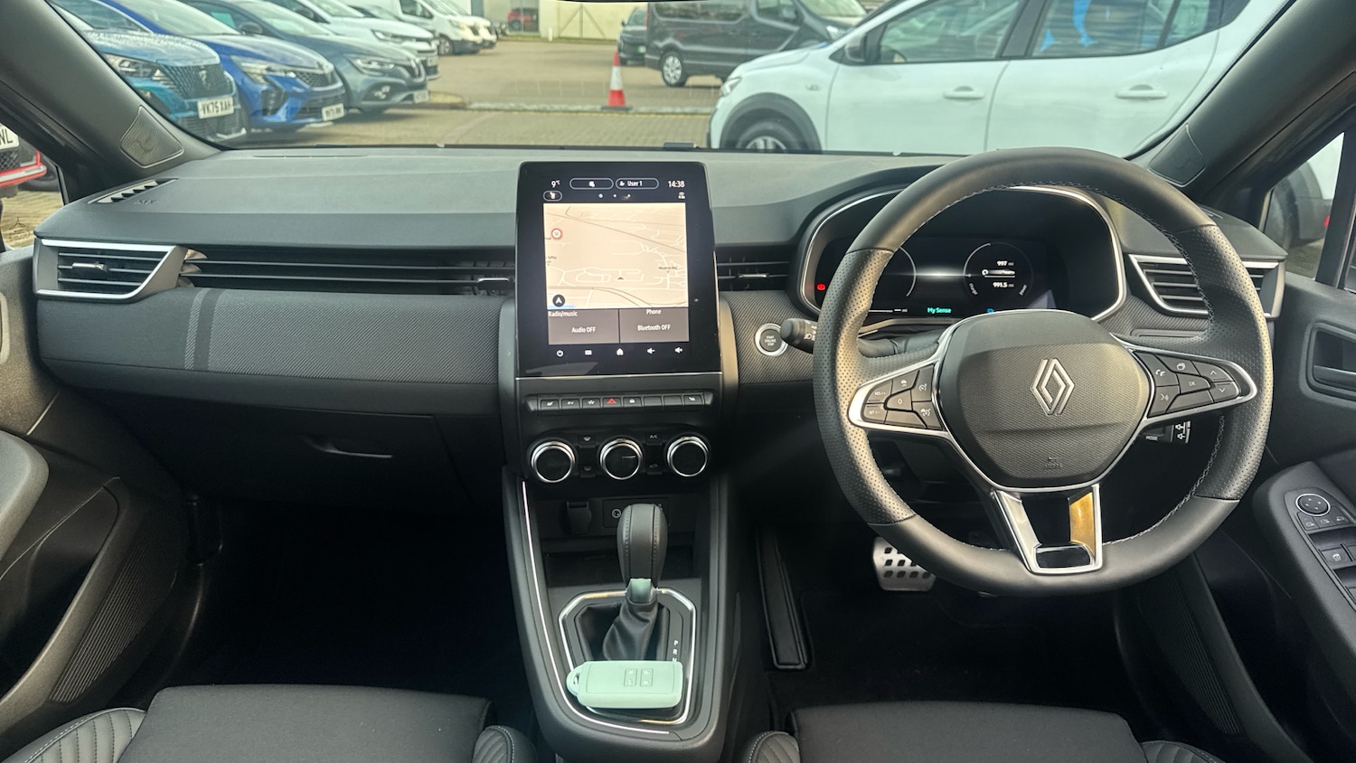 Used Renault Clio 2025 for sale - 77261318: Photo 10