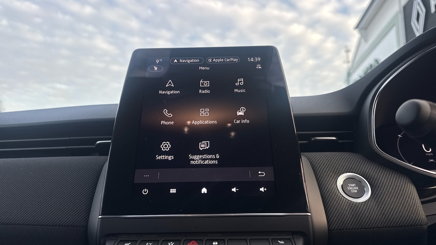 Used Renault Clio 2025 for sale - 77261318: Photo 12