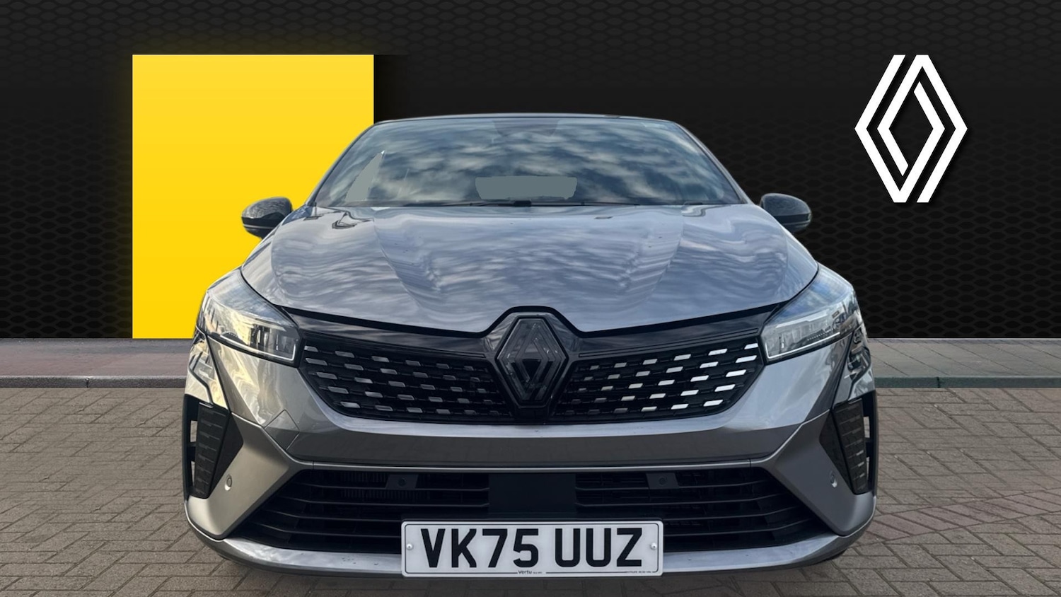 Used Renault Clio 2025 for sale - 77261318: Photo 3