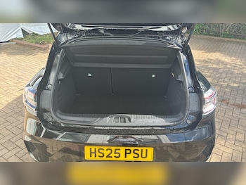 Used Renault Clio 2025 for sale - 78807452: Photo