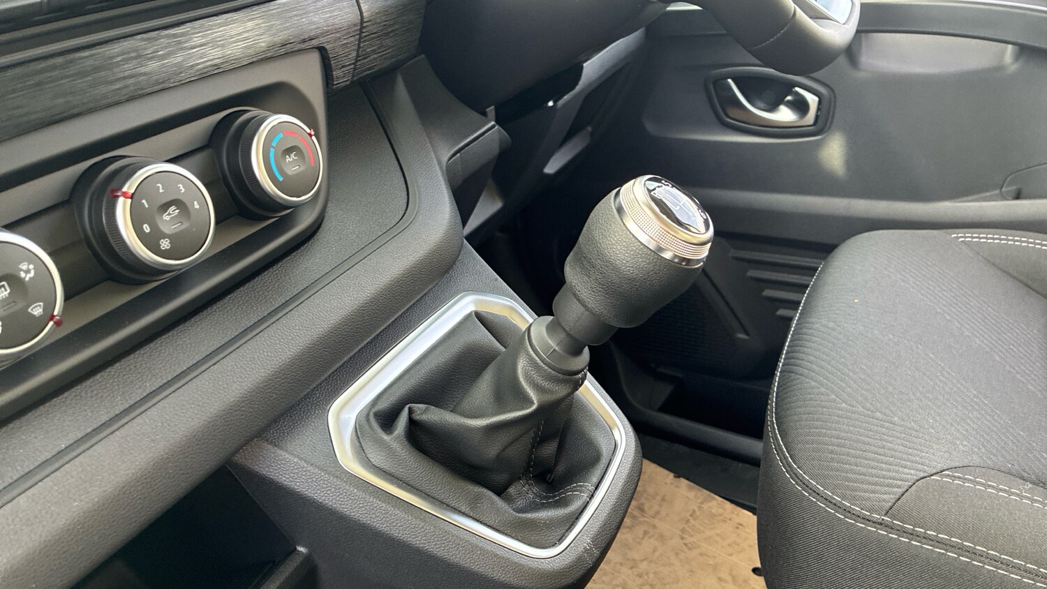 Used Renault Trafic 2025 for sale - 77005839: Photo 13