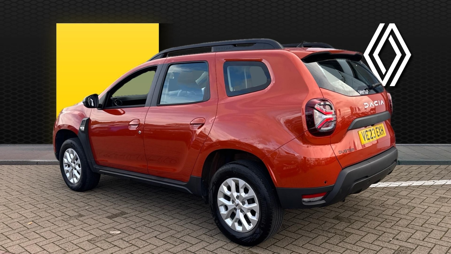 Used Dacia Duster 2023 for sale - 76611564: Photo 2