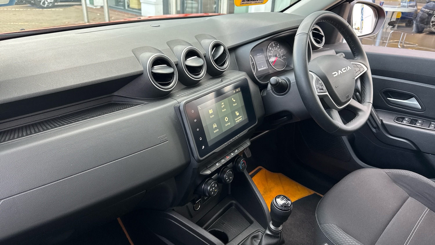 Used Dacia Duster 2023 for sale - 76611564: Photo 9