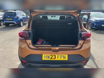 Used Dacia Sandero Stepway 2023 for sale - 79469264: Photo