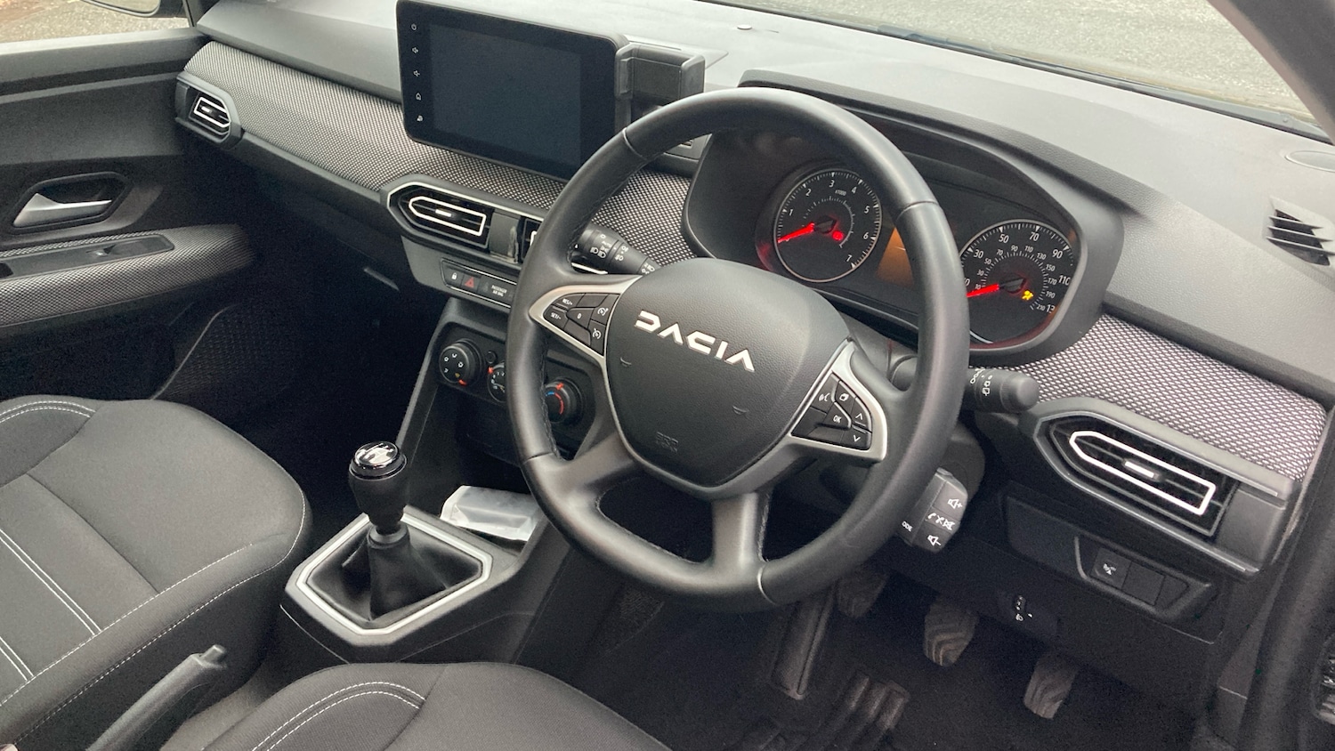 Used Dacia Sandero 2023 for sale - 77034242: Photo 11