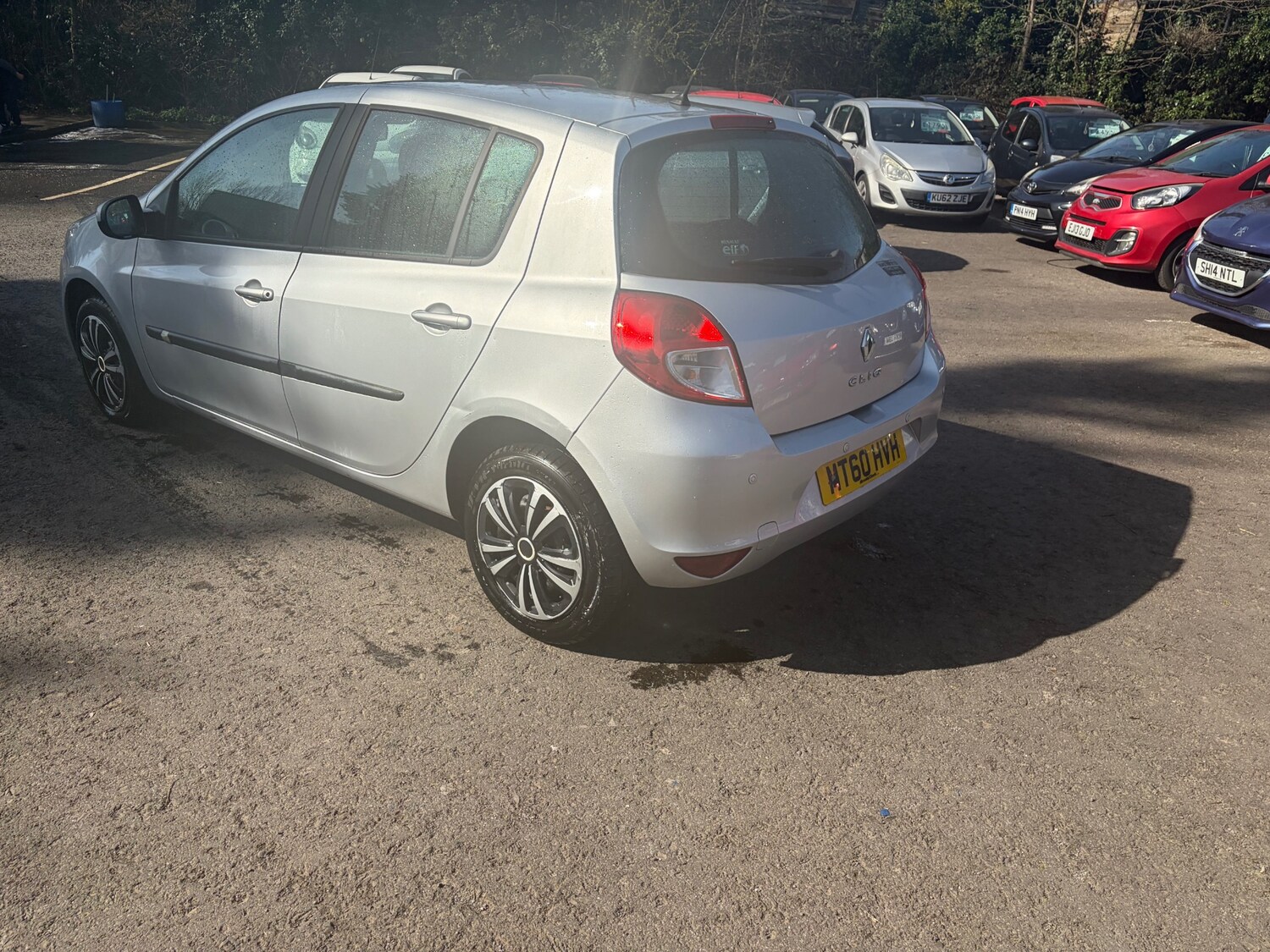 Used Renault Clio 2010 for sale - 77931344: Photo 6