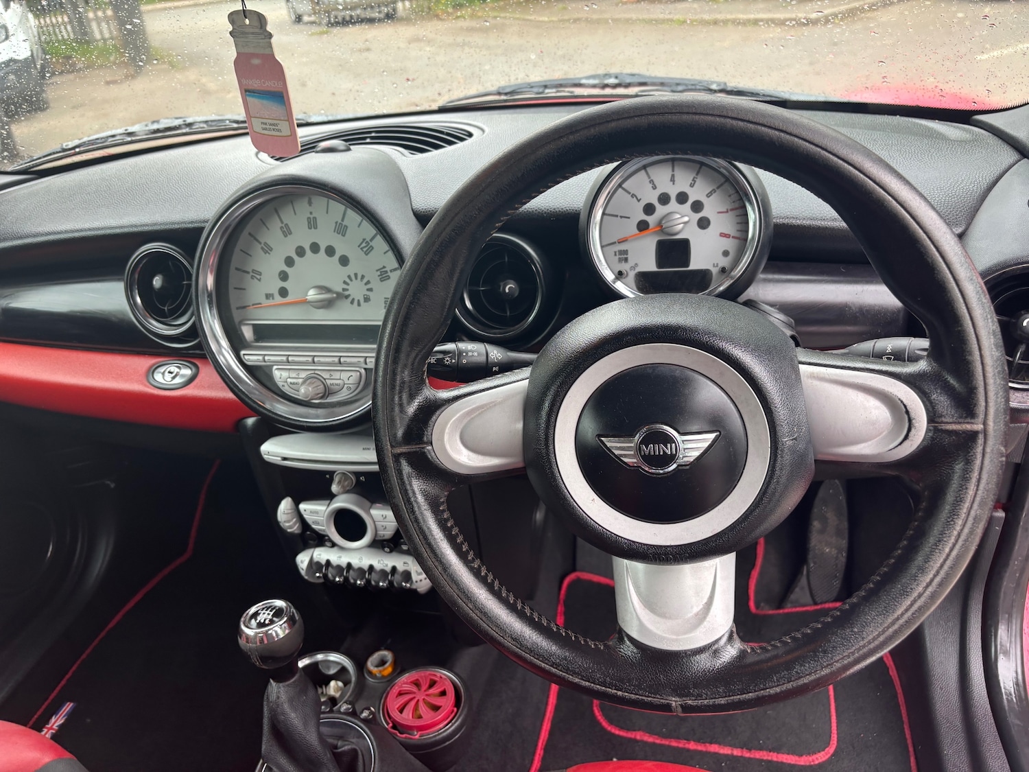 Used MINI Convertible 2010 for sale - 78042158: Photo 9