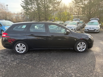 Used Peugeot 308 2015 for sale - 77578581: Photo