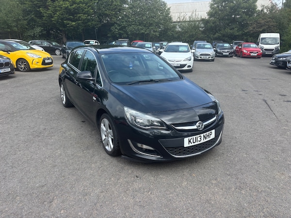 Used Vauxhall Astra 2013 for sale - 75356830: Photo 2