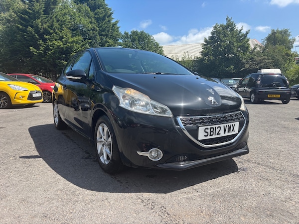 Used Peugeot 208 2012 for sale - 74549017: Photo 1