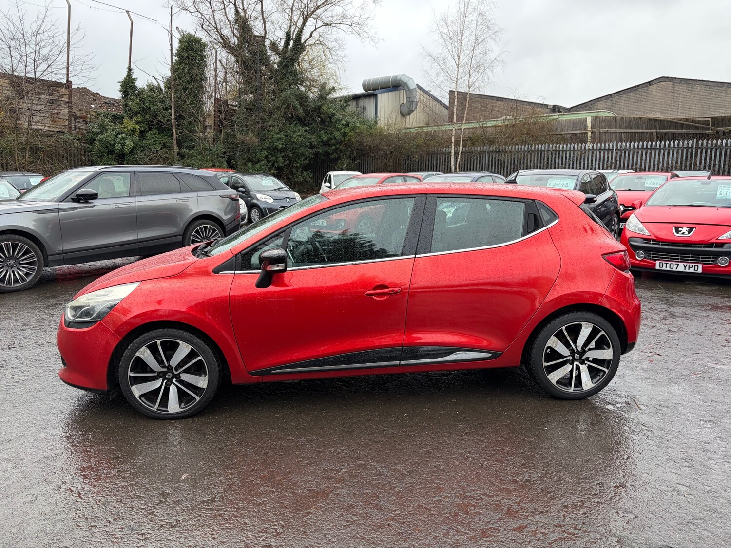 Used Renault Clio 2014 for sale - 77864938: Photo 6