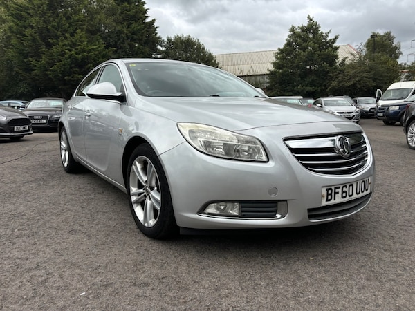 Used Vauxhall Insignia 2010 for sale - 74218083: Photo 1