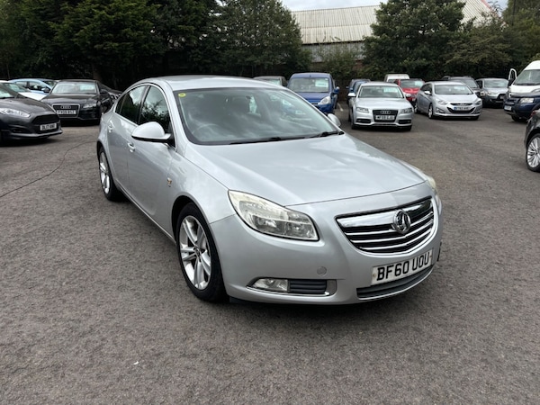 Used Vauxhall Insignia 2010 for sale - 74218083: Photo 2
