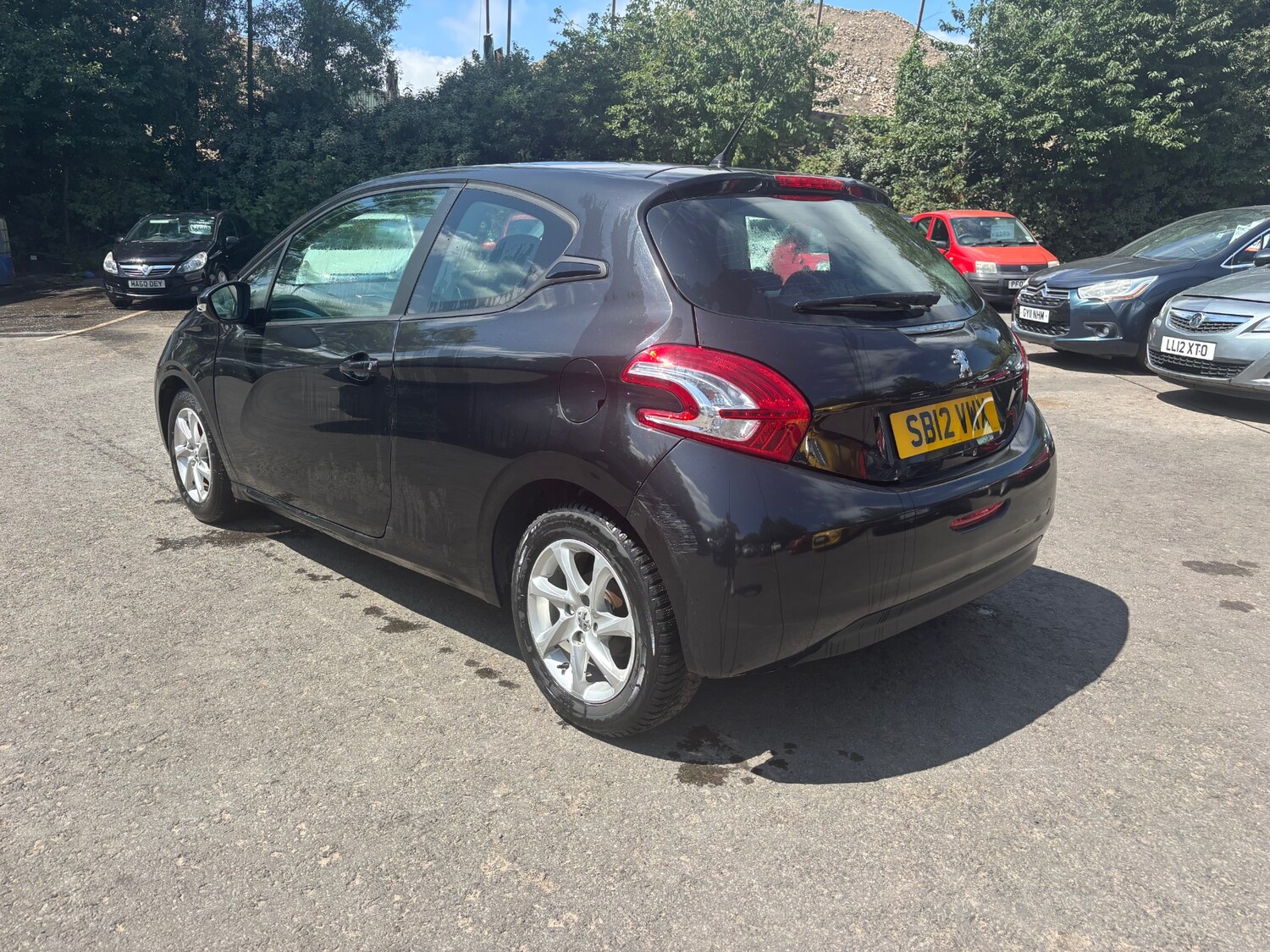 Used Peugeot 208 2012 for sale - 78042147: Photo 6
