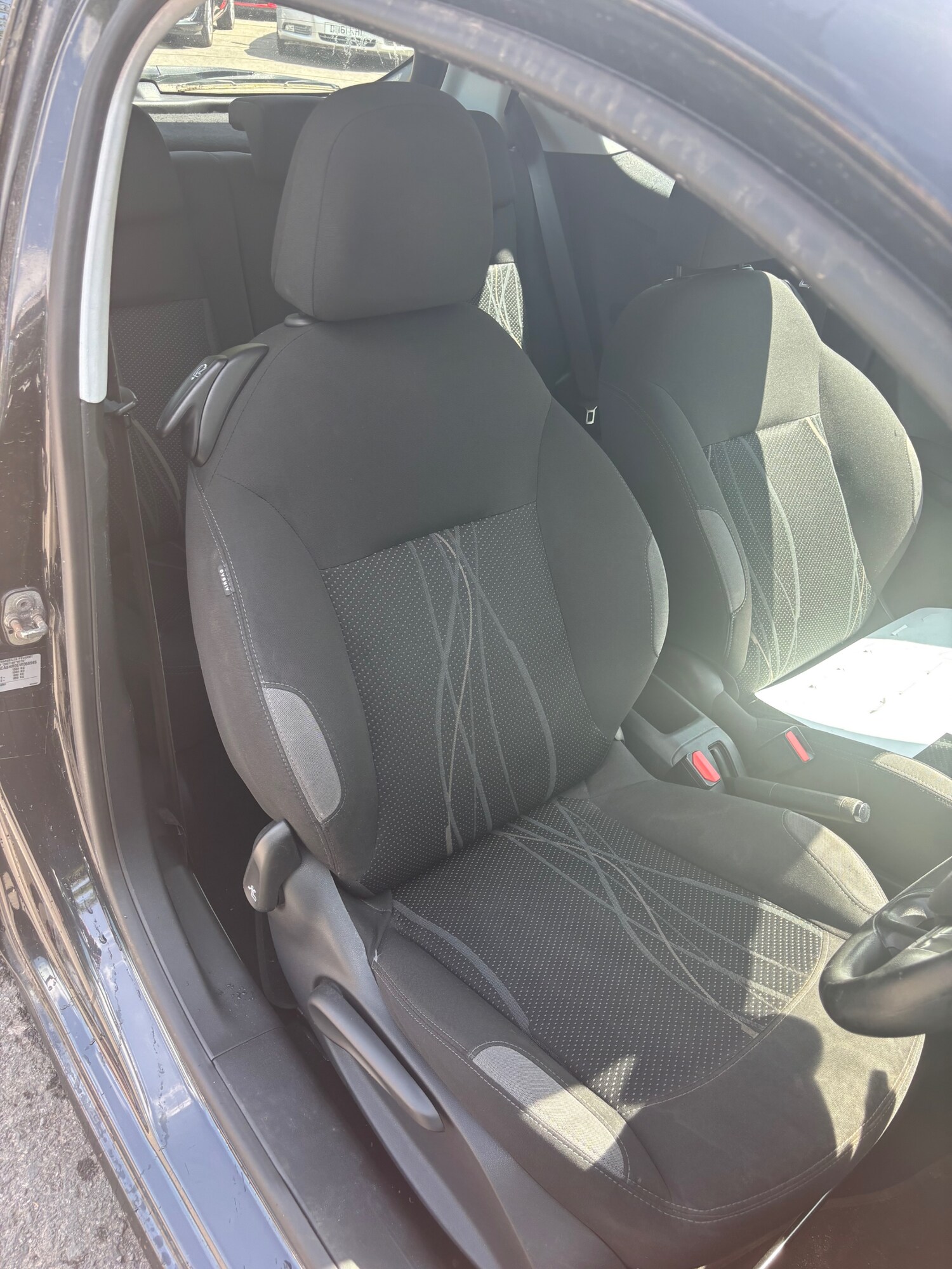 Used Peugeot 208 2012 for sale - 78042147: Photo 9