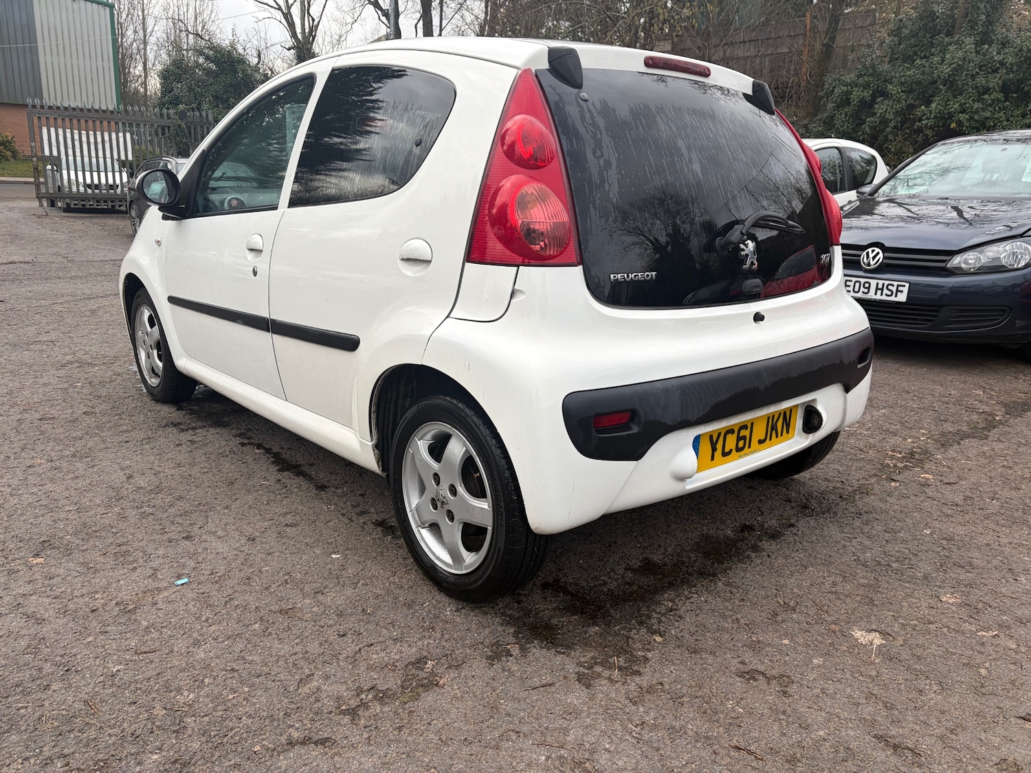 Used Peugeot 107 2011 for sale - 77590014: Photo 5