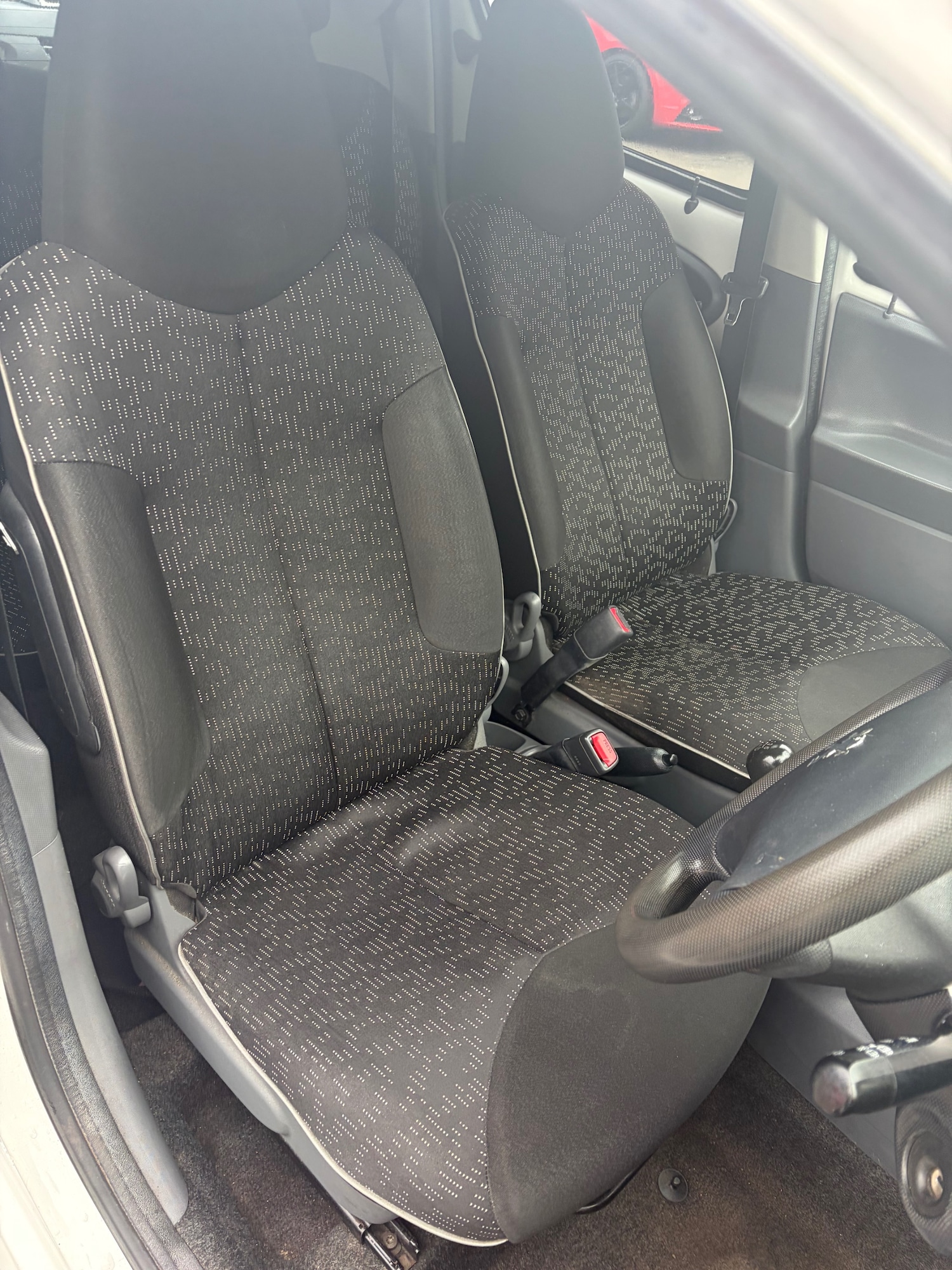 Used Peugeot 107 2011 for sale - 77590014: Photo 9