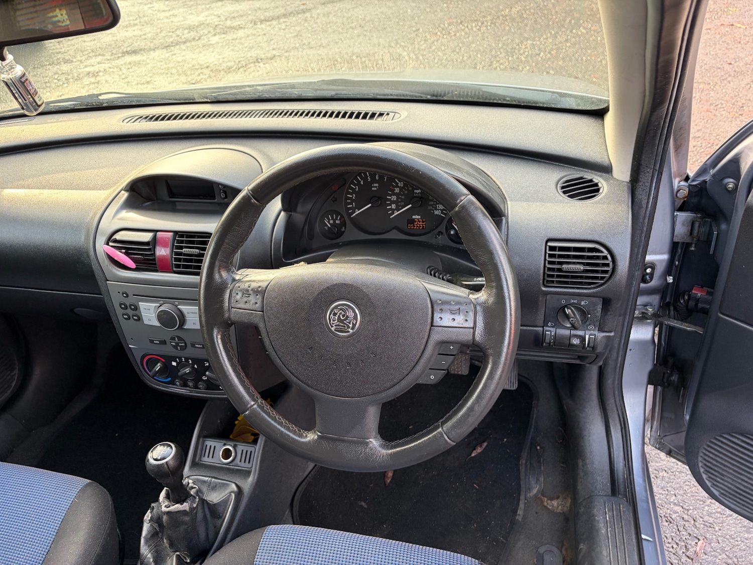 Used Vauxhall Corsa 2005 for sale - 77023372: Photo 8