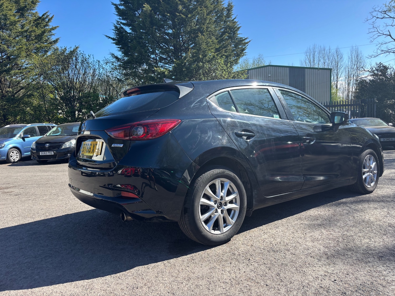 Used Mazda Mazda3 2017 for sale - 78041930: Photo 4