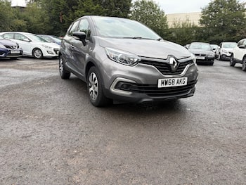 Used Renault Captur 2018 for sale - 79638922: Photo