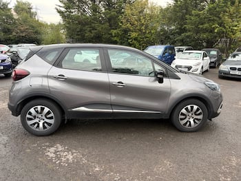 Used Renault Captur 2018 for sale - 79638922: Photo