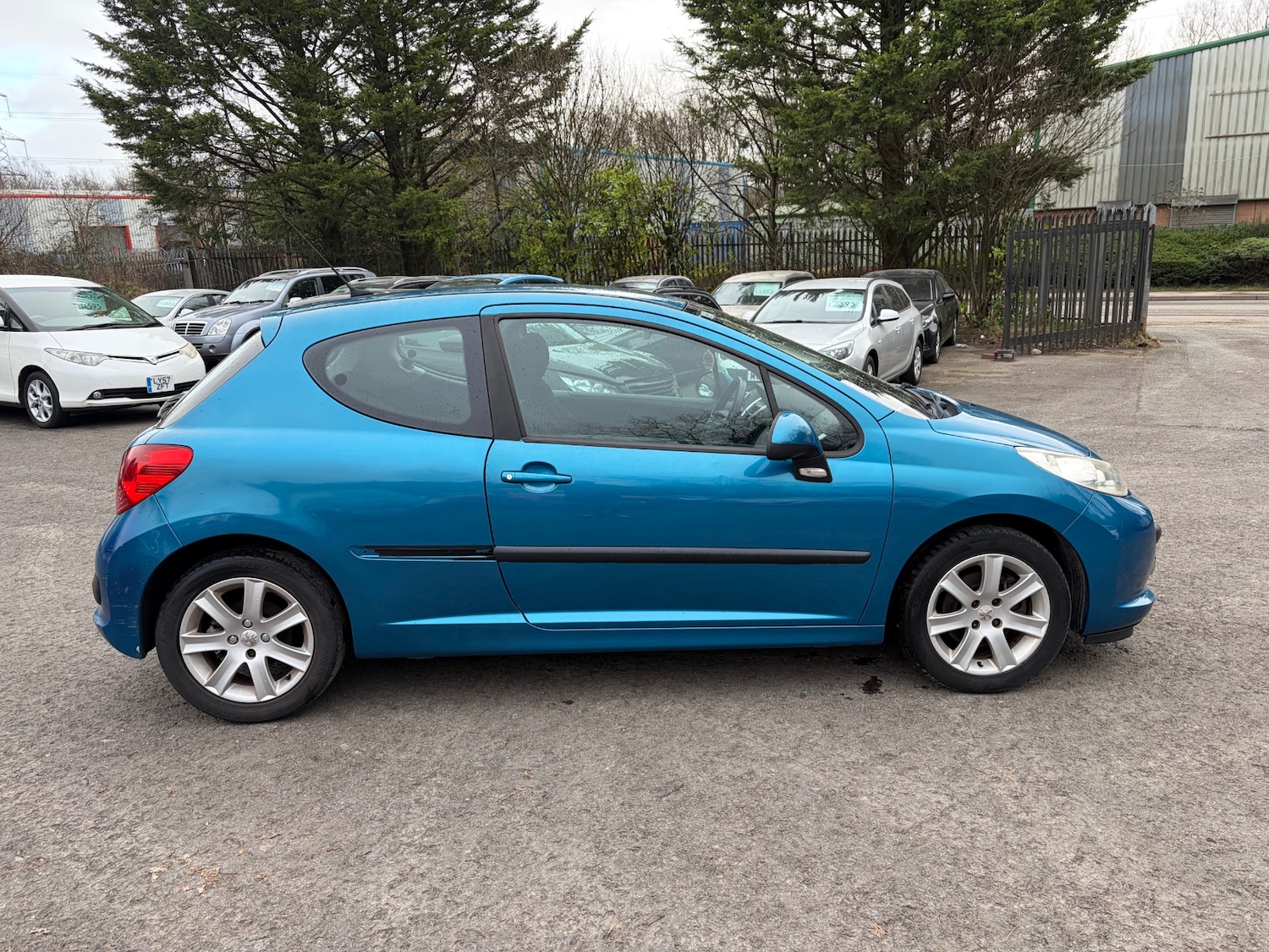 Used Peugeot 207 2007 for sale - 77663773: Photo 3