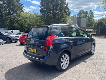 Used Peugeot 5008 2013 for sale - 78538721: Photo