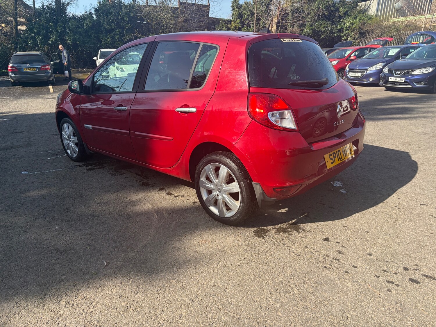 Used Renault Clio 2010 for sale - 77931352: Photo 6