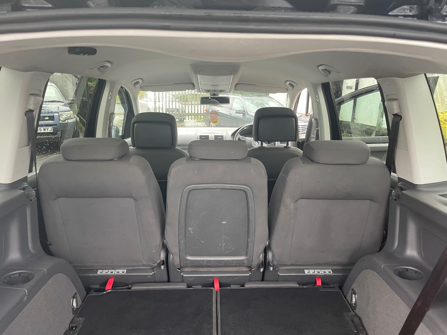 Used Volkswagen Touran 2012 for sale - 78040594: Photo 10