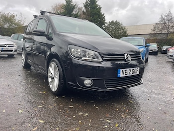 Used Volkswagen Touran 2012 for sale - 78040594: Photo