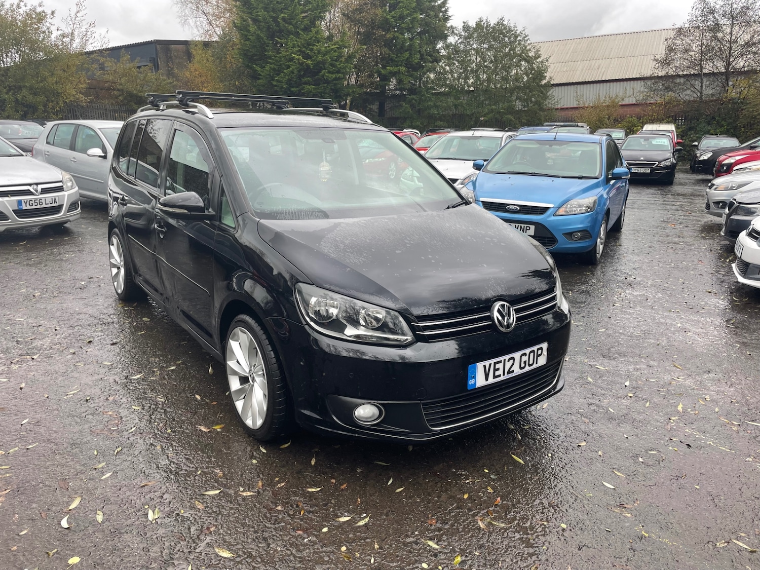Used Volkswagen Touran 2012 for sale - 78040594: Photo 2