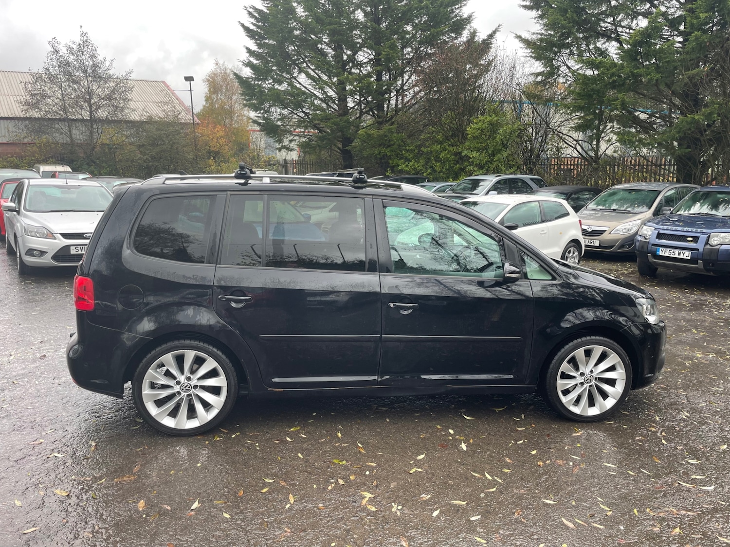 Used Volkswagen Touran 2012 for sale - 78040594: Photo 3
