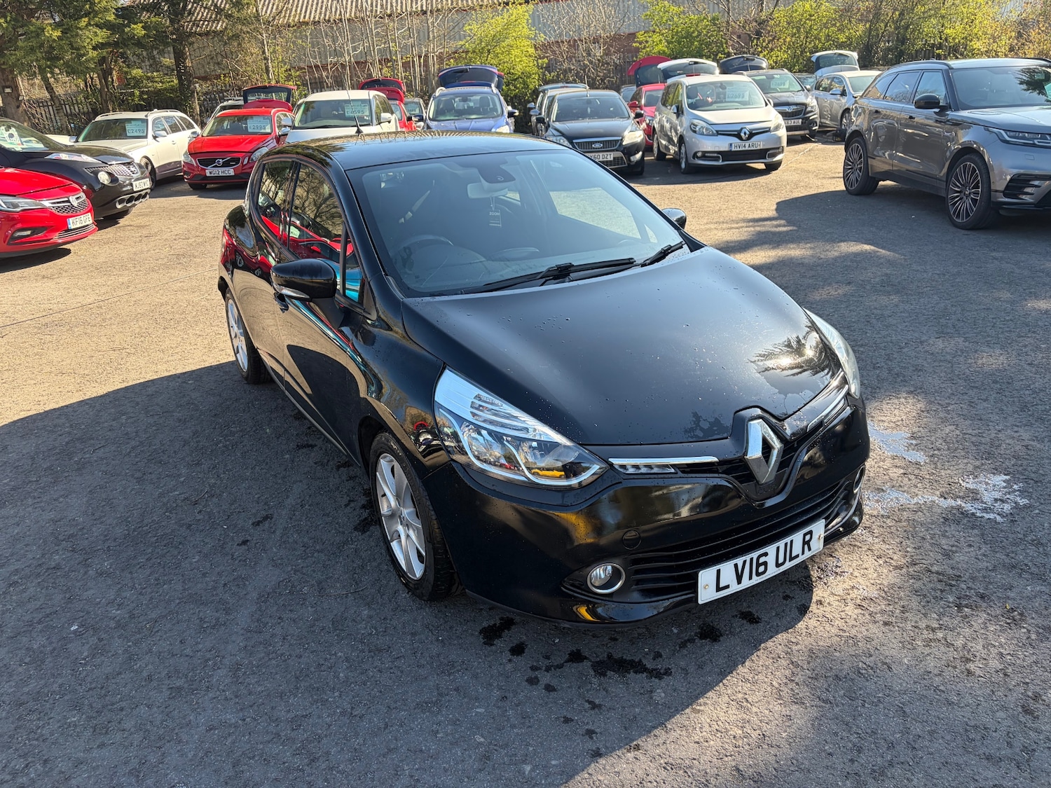Used Renault Clio 2016 for sale - 78149599: Photo 2