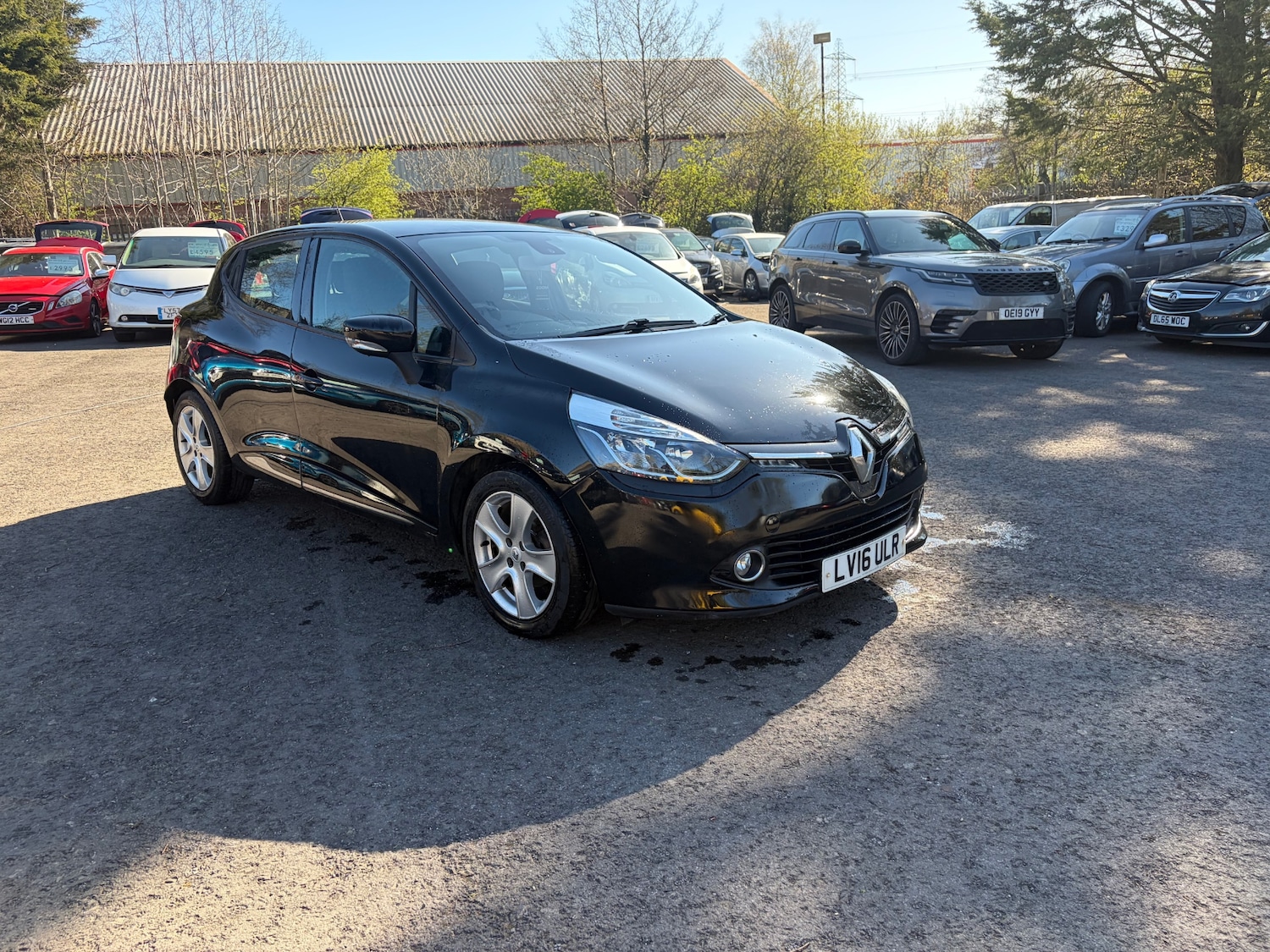 Used Renault Clio 2016 for sale - 78149599: Photo 3