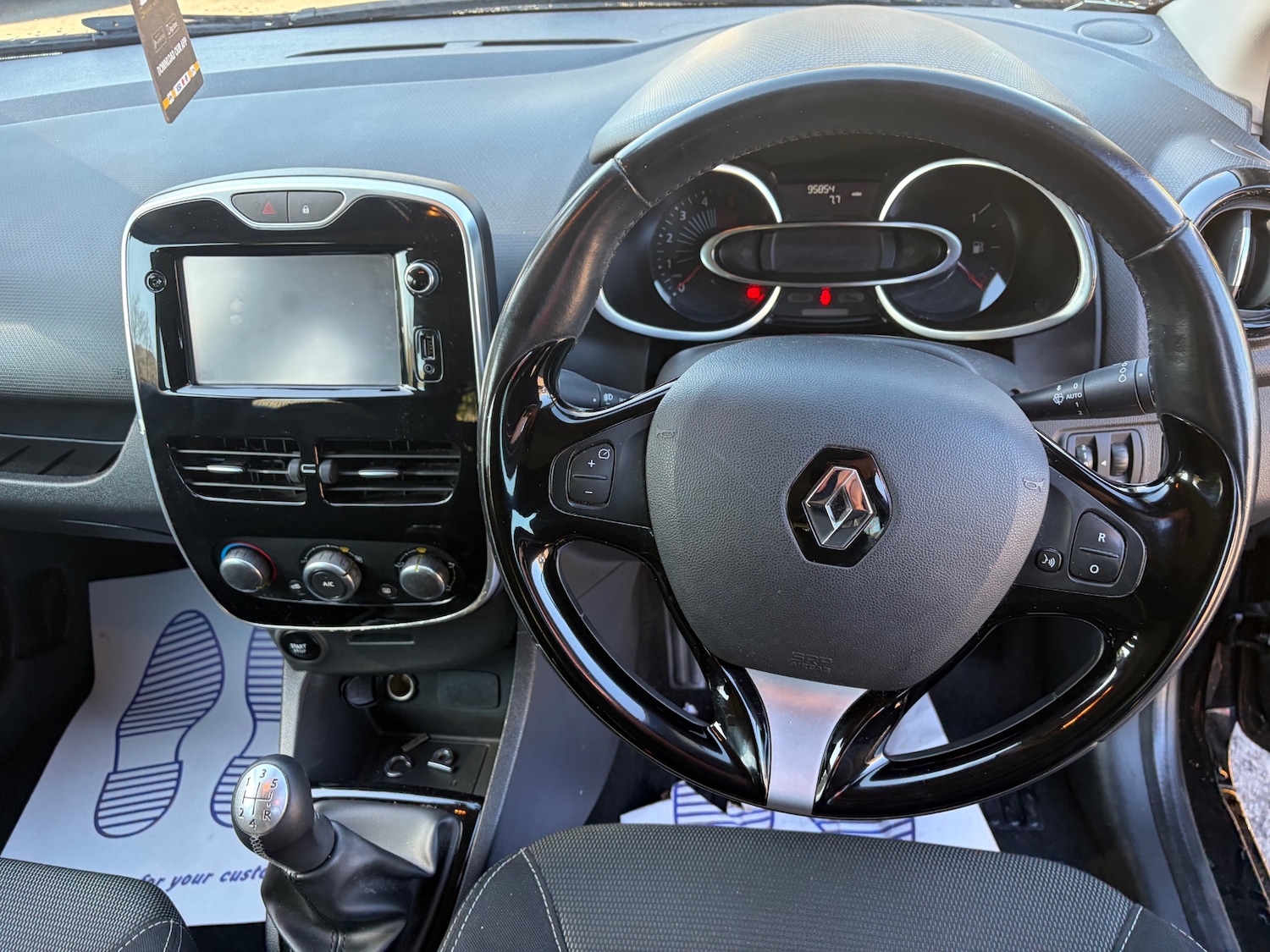 Used Renault Clio 2016 for sale - 78149599: Photo 9