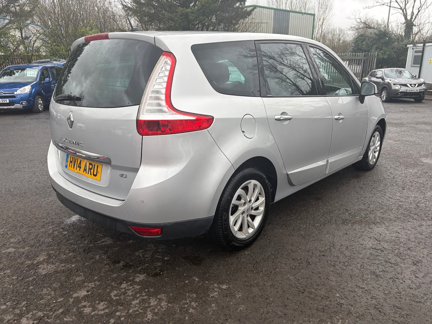 Used Renault Grand Scenic 2014 for sale - 77901238: Photo 5